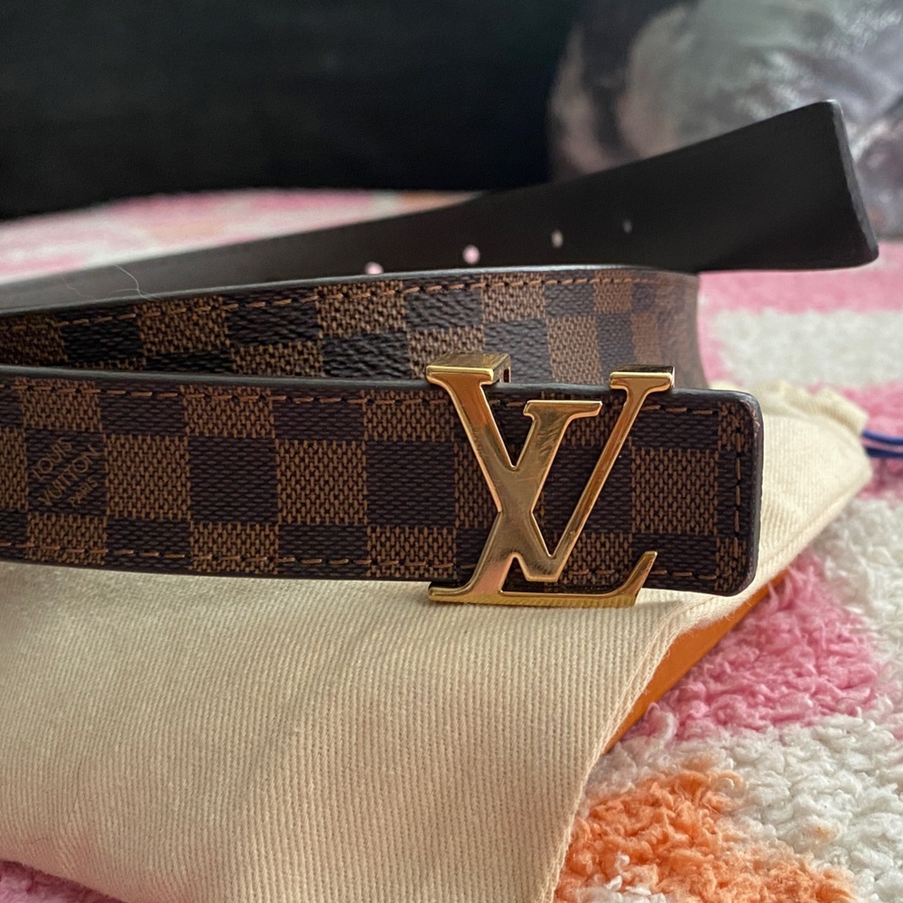 🤎EXCELLENT CONDITION AUTHENTIC MINI DAMIER EBENE25mmLV INITIALS BELT SIZE 85/34🤎